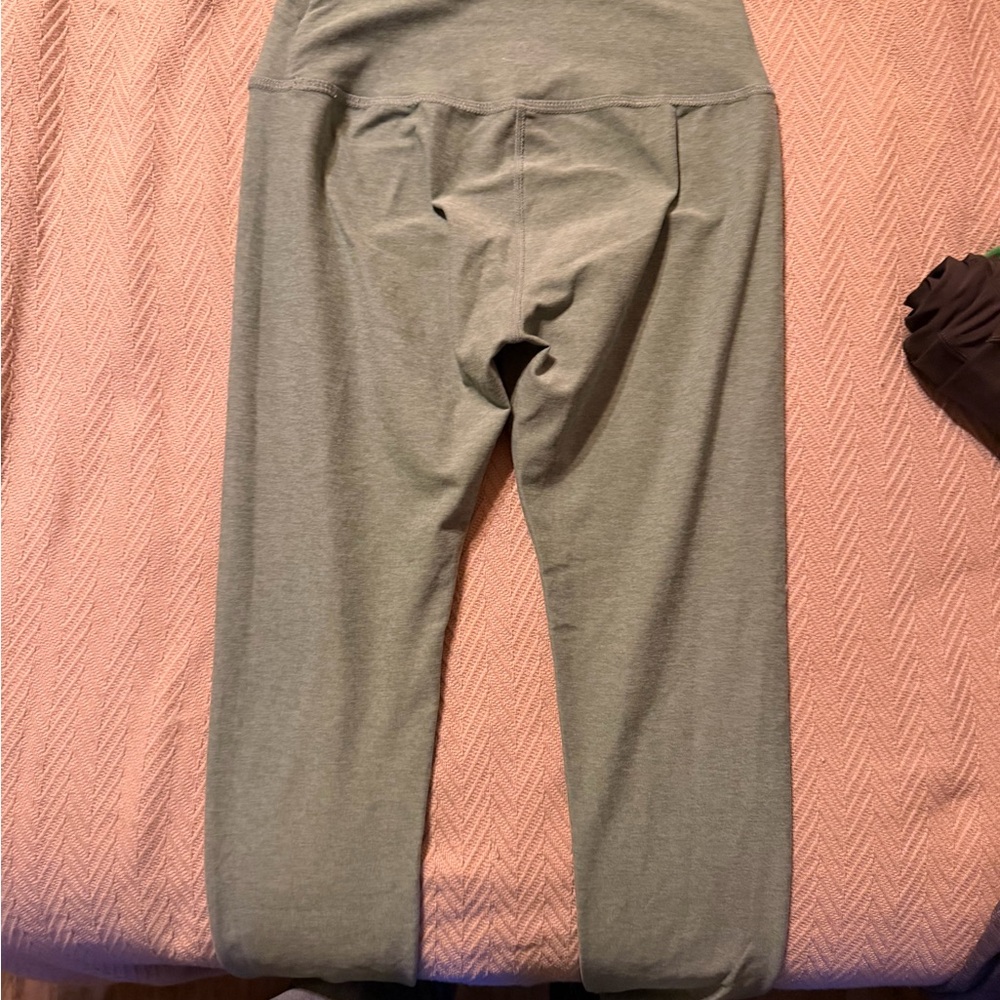 Women's Gray Leggings